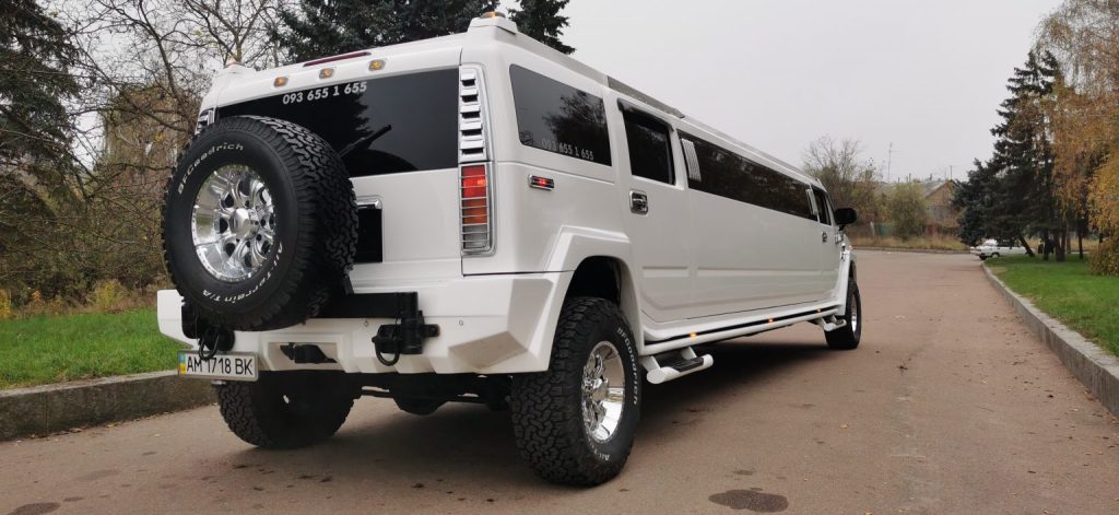 Лімузин Hummer H-2 хромований